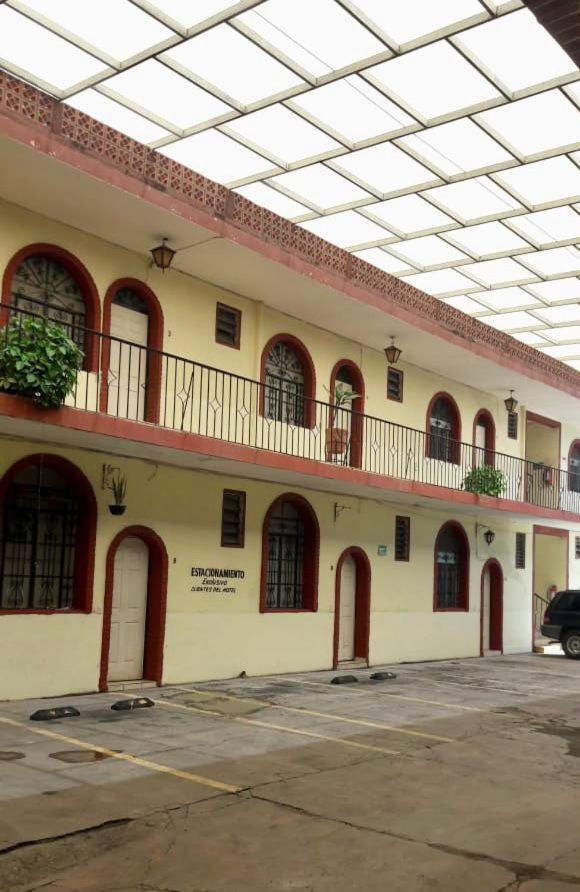 Hotel Maya Ixtlan Ixtlan del Rio Kültér fotó
